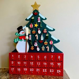 REDUCED! Kurt Adler Wooden Snowman Advent Calendar